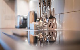 The Knight Residence By Mansley